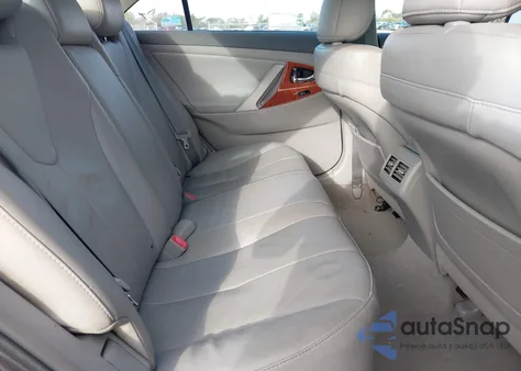 2011 Toyota Camry Xle z USA, uszkodzony, nr VIN 4T4BF3EK9BR115826